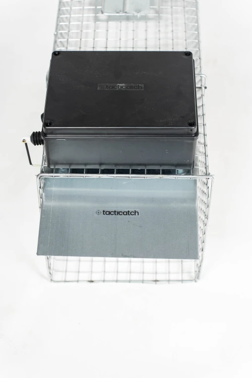 Tacticatch -QuicTrap R60 zdalnie zamykana klatka do odłowu małych ssaków